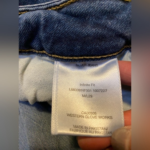 Silver high rise infinite fit jeans 👖 - Picture 7 of 7